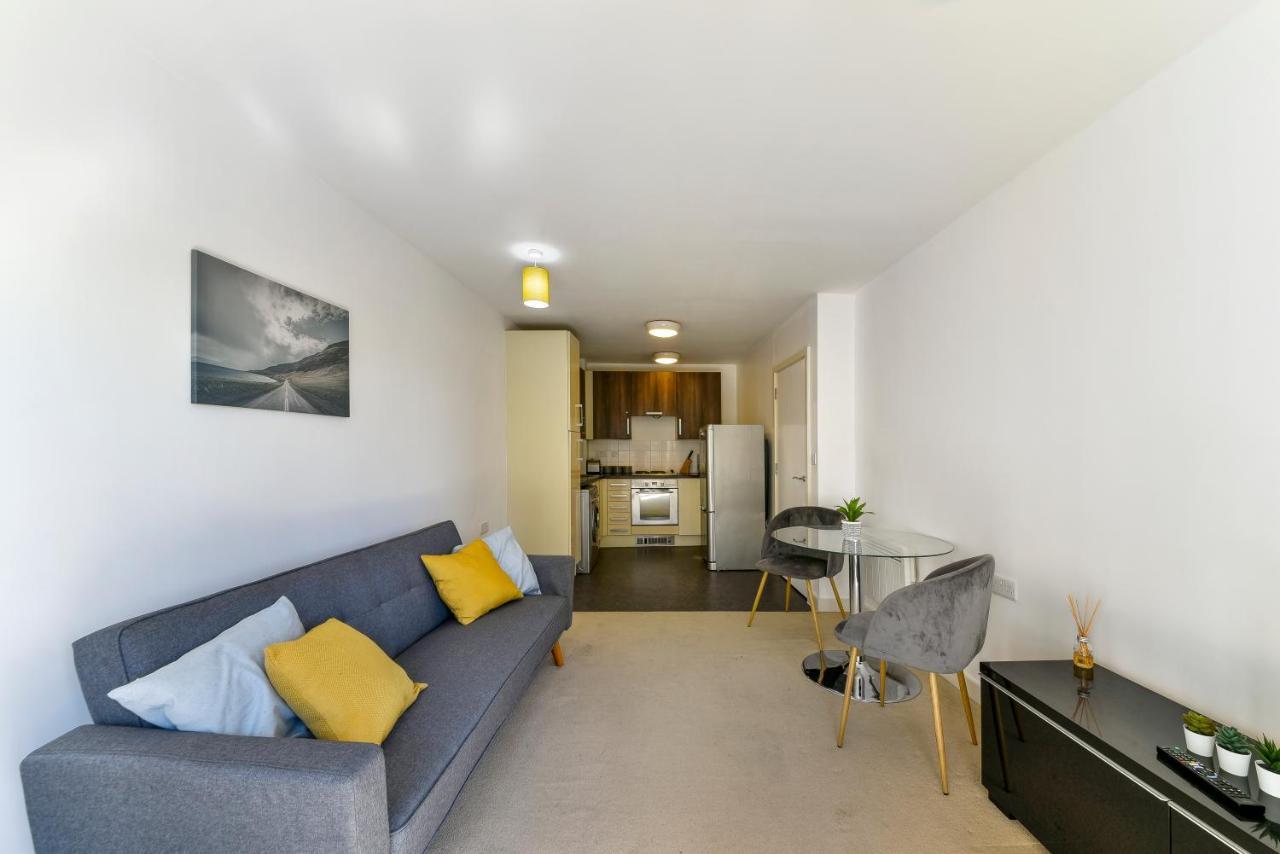 Luxe 1 Bed Flat 5 Mins To Stratford - Free Parking Appartamento *