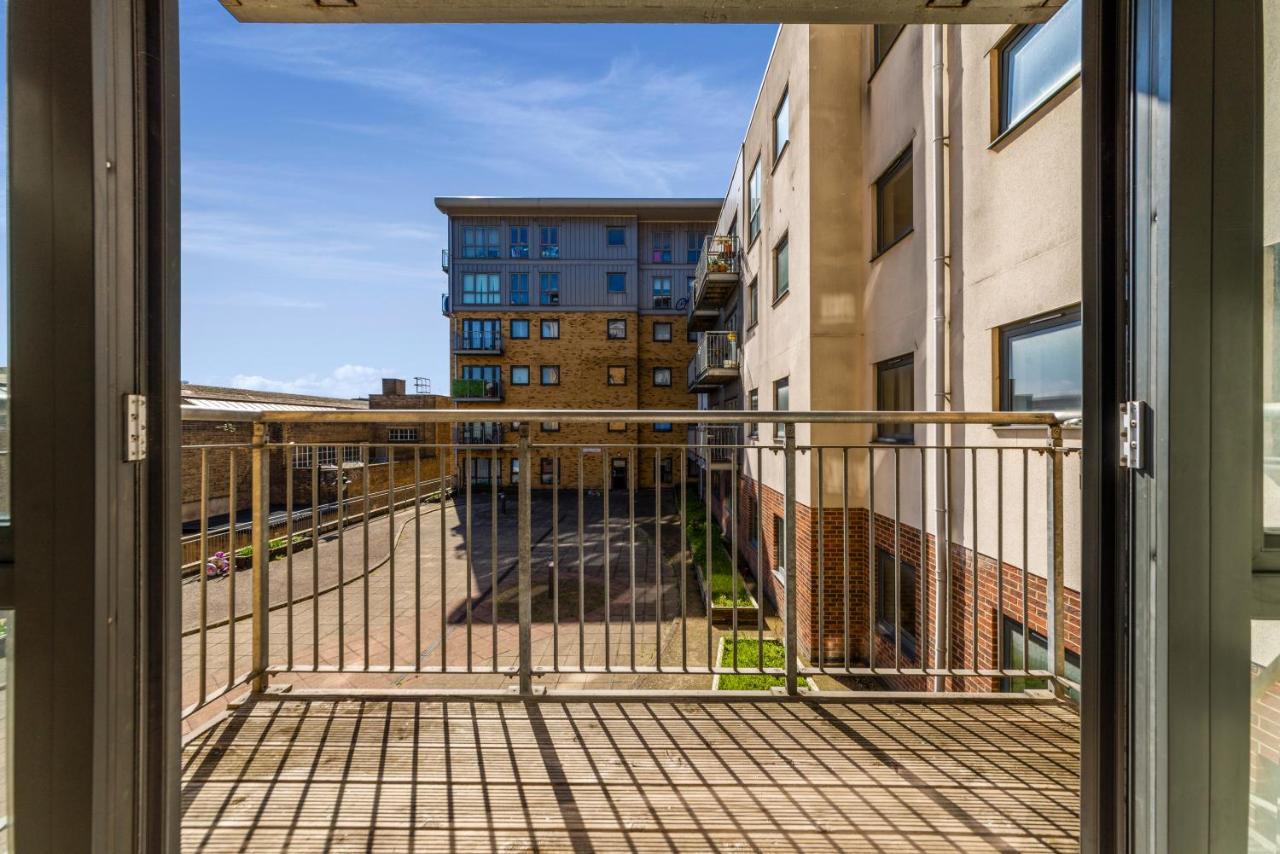 Luxe 1 Bed Flat 5 Mins To Stratford - Free Parking * Londra