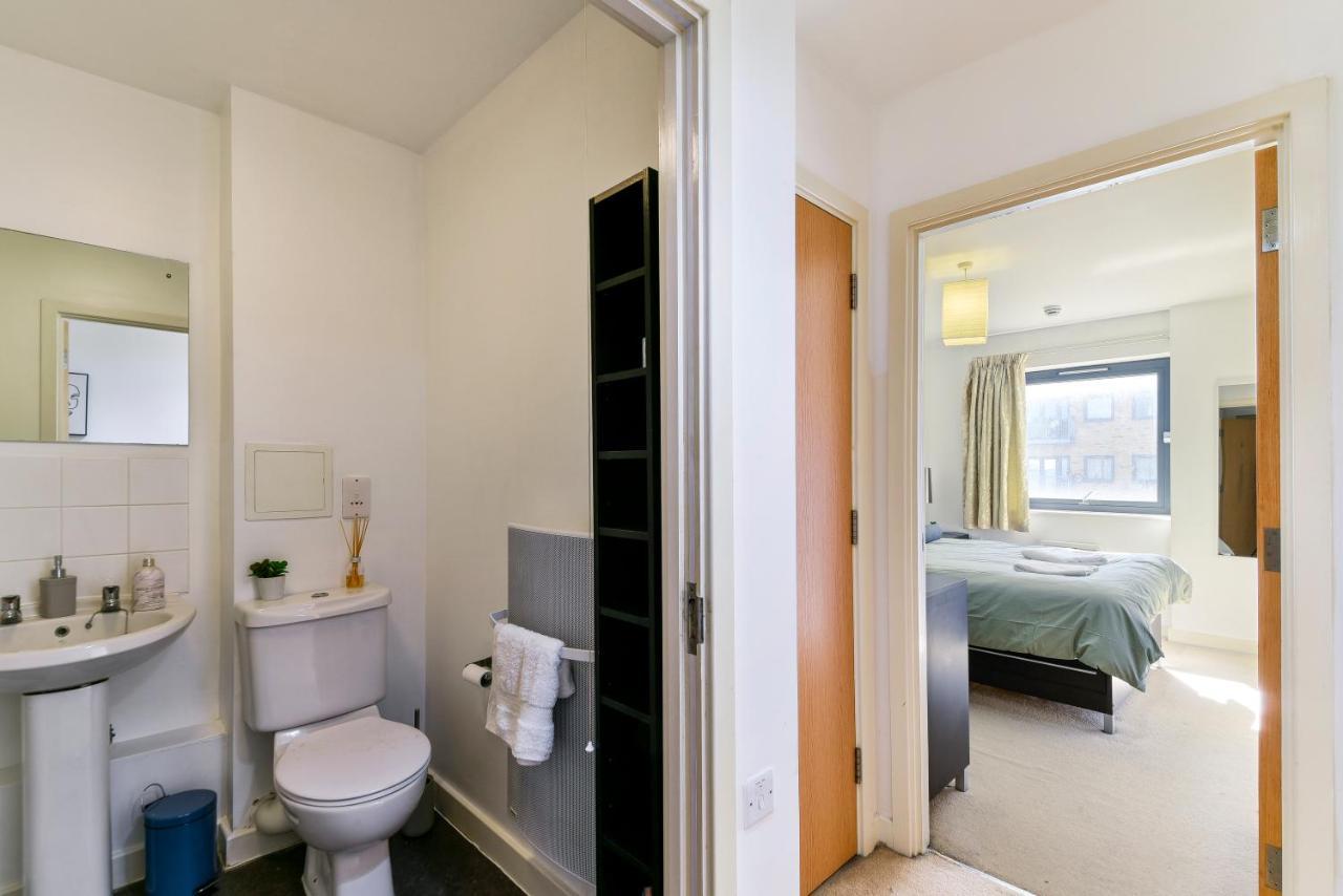 Appartamento Luxe 1 Bed Flat 5 Mins To Stratford - Free Parking *